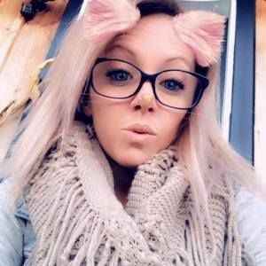 Meet your Posher, Aimee